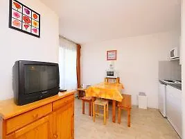 Apartment Le Beach-1 By Interhome *