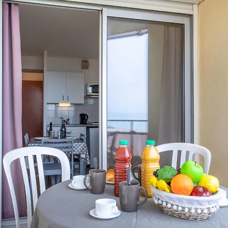 Apartment Le Beach-1 By Interhome