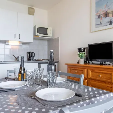 Apartment Le Beach-1 By Interhome Canet-en-Roussillon